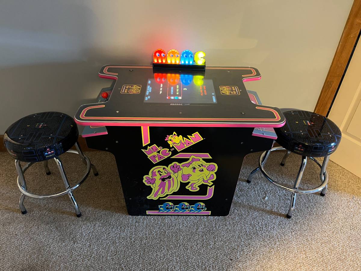 Arcade1Up PAC-MAN Head-to-Head Arcade Table with 12 Games