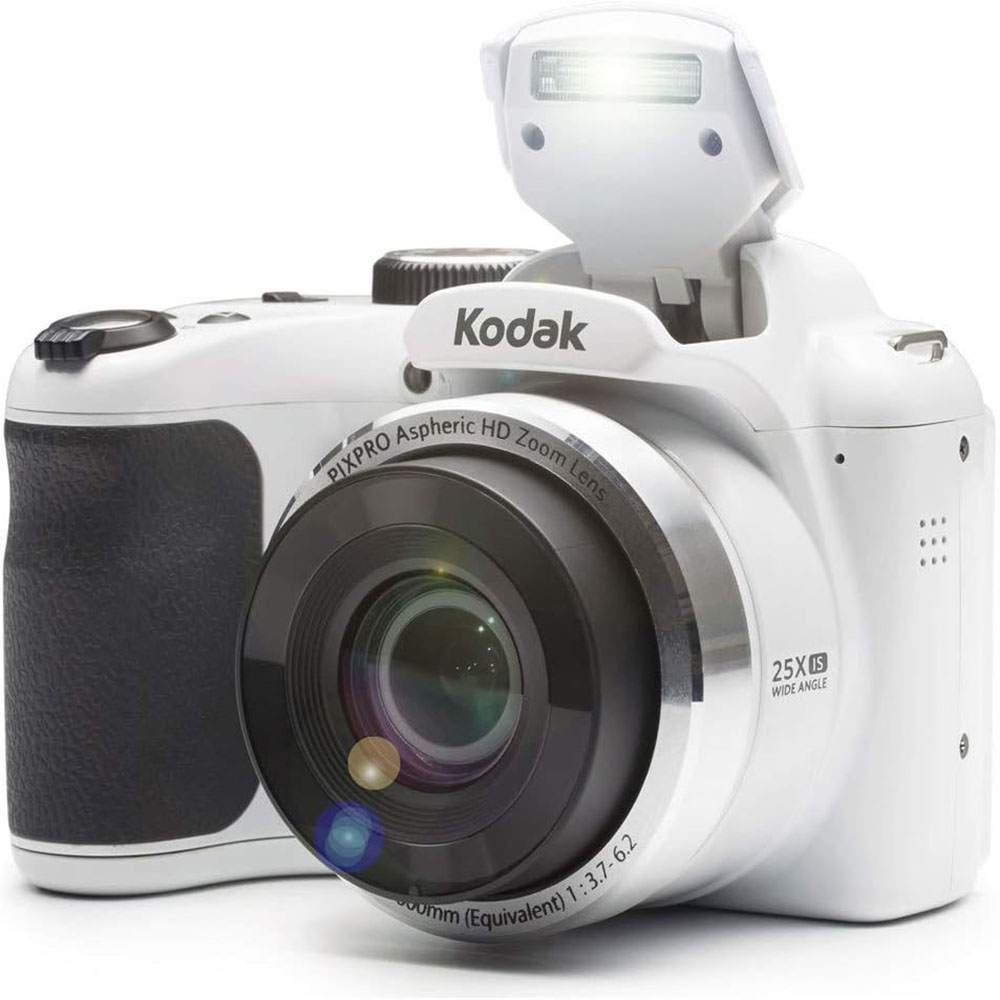 KODAK PIXPRO AZ252 Astro Zoom Digital Camera，Includes 32GB card, case, accessory kit and rechargeable battery